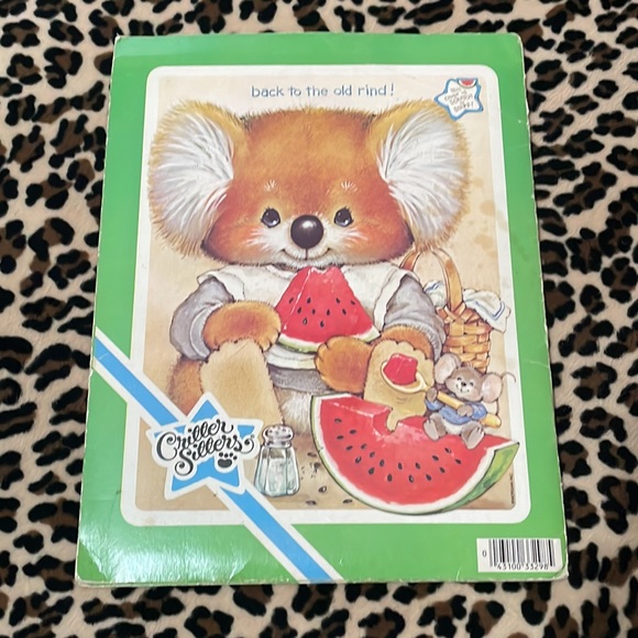 Vintage CRITTERS SITTERS Folder Mead Scratch N Sniff Koala 🐨 Rare 80's Retro - Picture 3 of 16